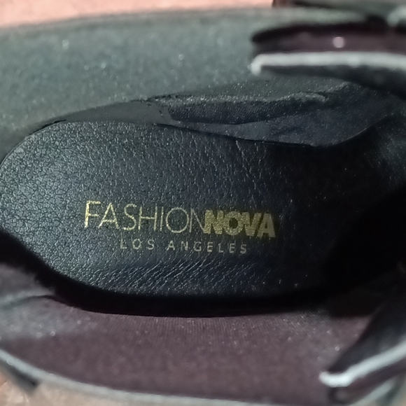 Women's heel boots - Picture 3 of 4